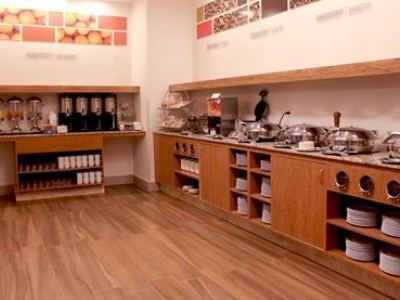 Hampton By Hilton Merida